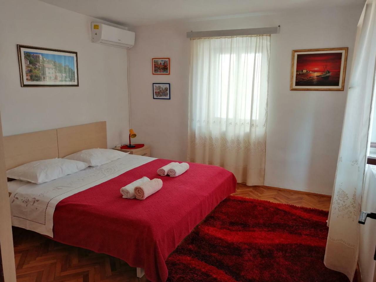 House Lotties Villa Stari Grad  Oda fotoğraf