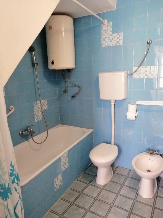House Lotties Villa Stari Grad  Oda fotoğraf