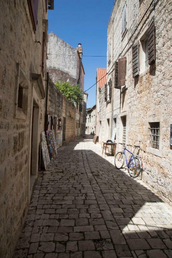 House Lotties Villa Stari Grad  Dış mekan fotoğraf