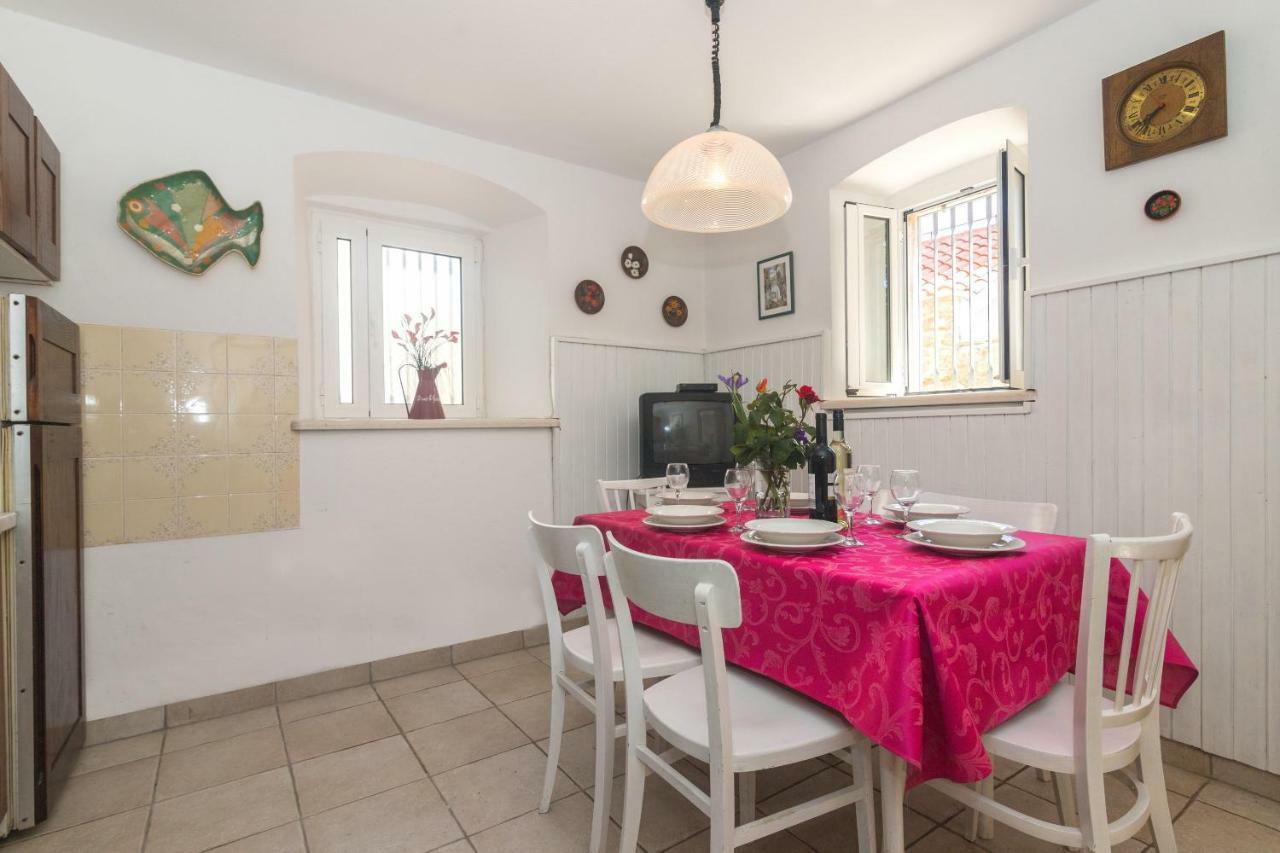 House Lotties Villa Stari Grad  Dış mekan fotoğraf